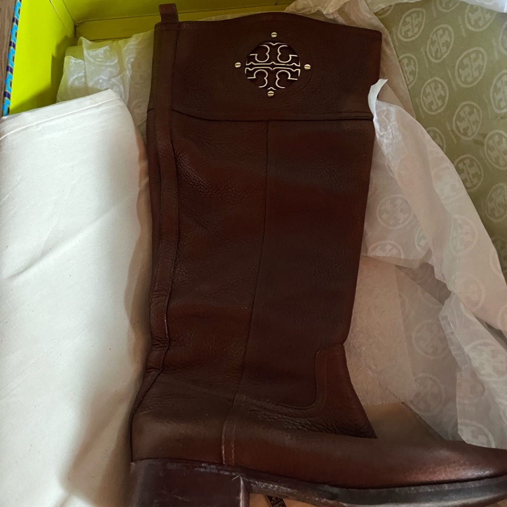 Tory Burch Brown Heeled Boots